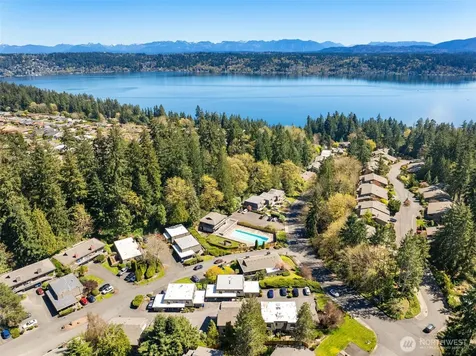 243 169th Avenue NE Bellevue WA 98008