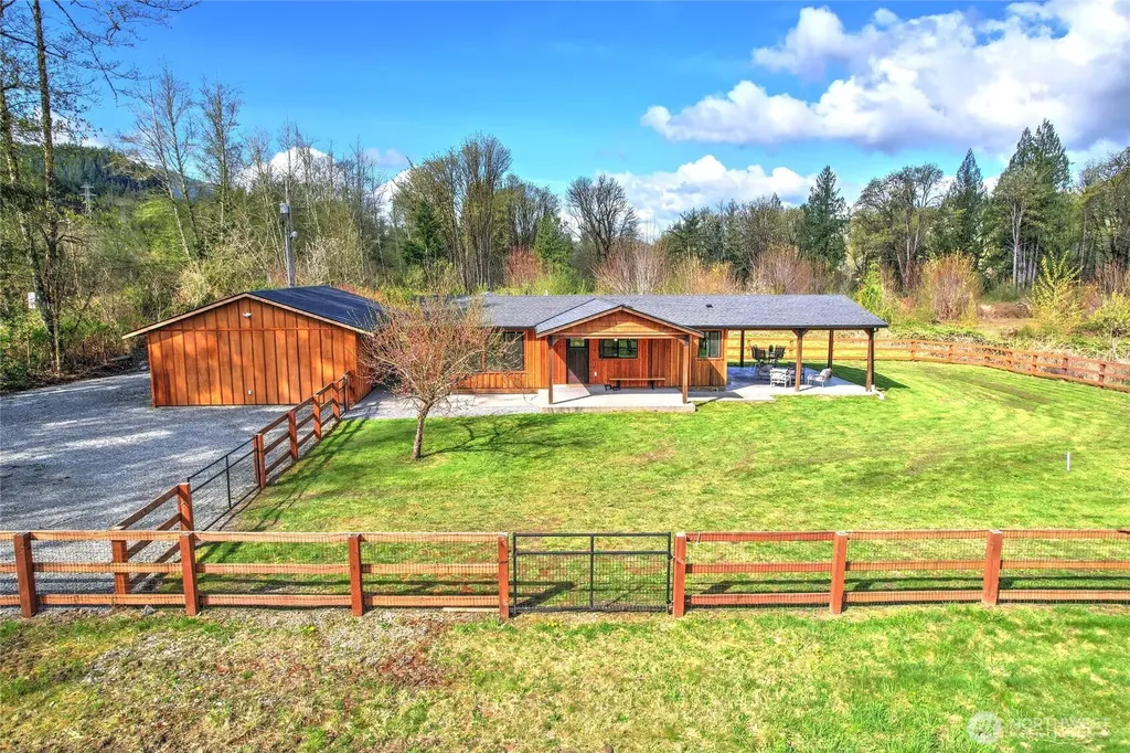 30313 State Route 530 NE Arlington WA 98223