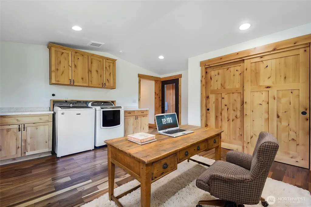 30313 State Route 530 NE Arlington WA 98223