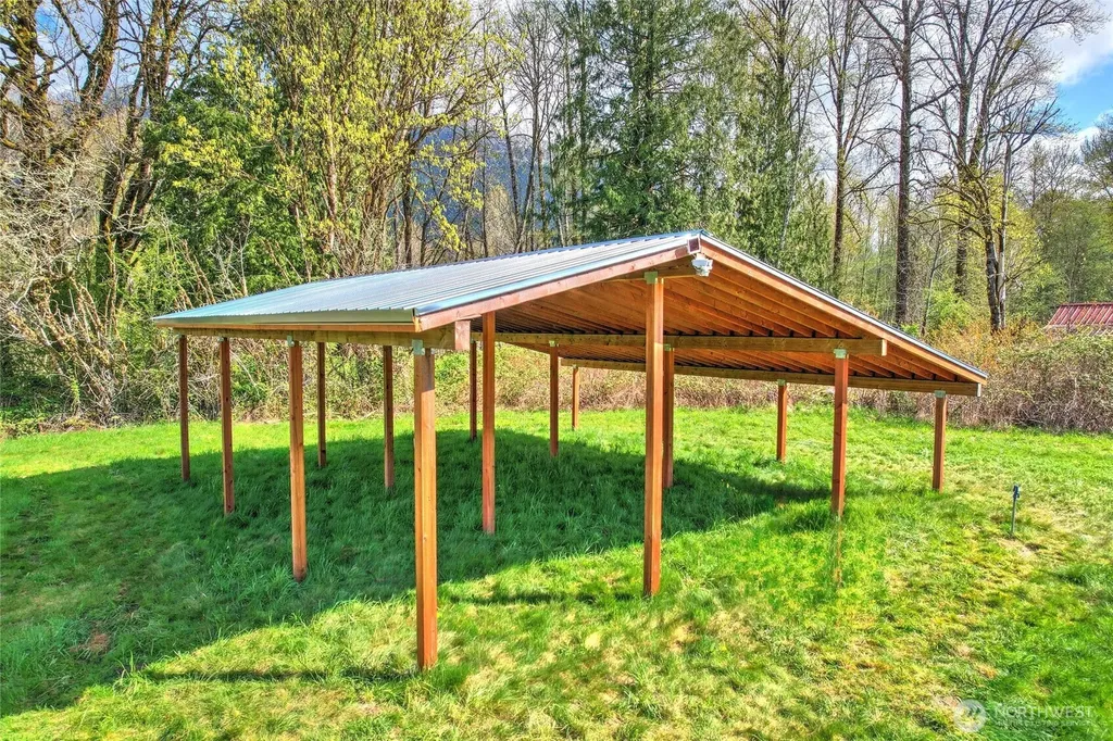 30313 State Route 530 NE Arlington WA 98223