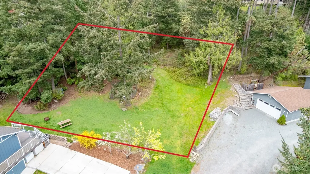 689 Sitka Place La Conner WA 98257