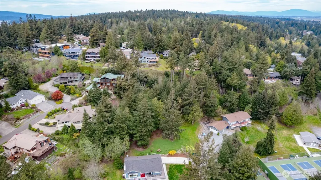 689 Sitka Place La Conner WA 98257