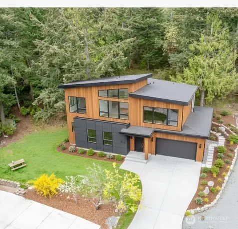 689 Sitka Place La Conner WA 98257