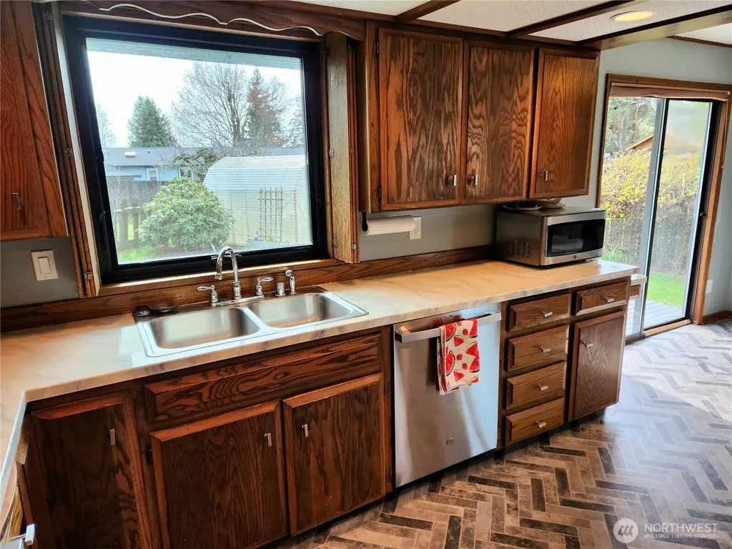 6744 La Bello Drive Lynden WA 98264
