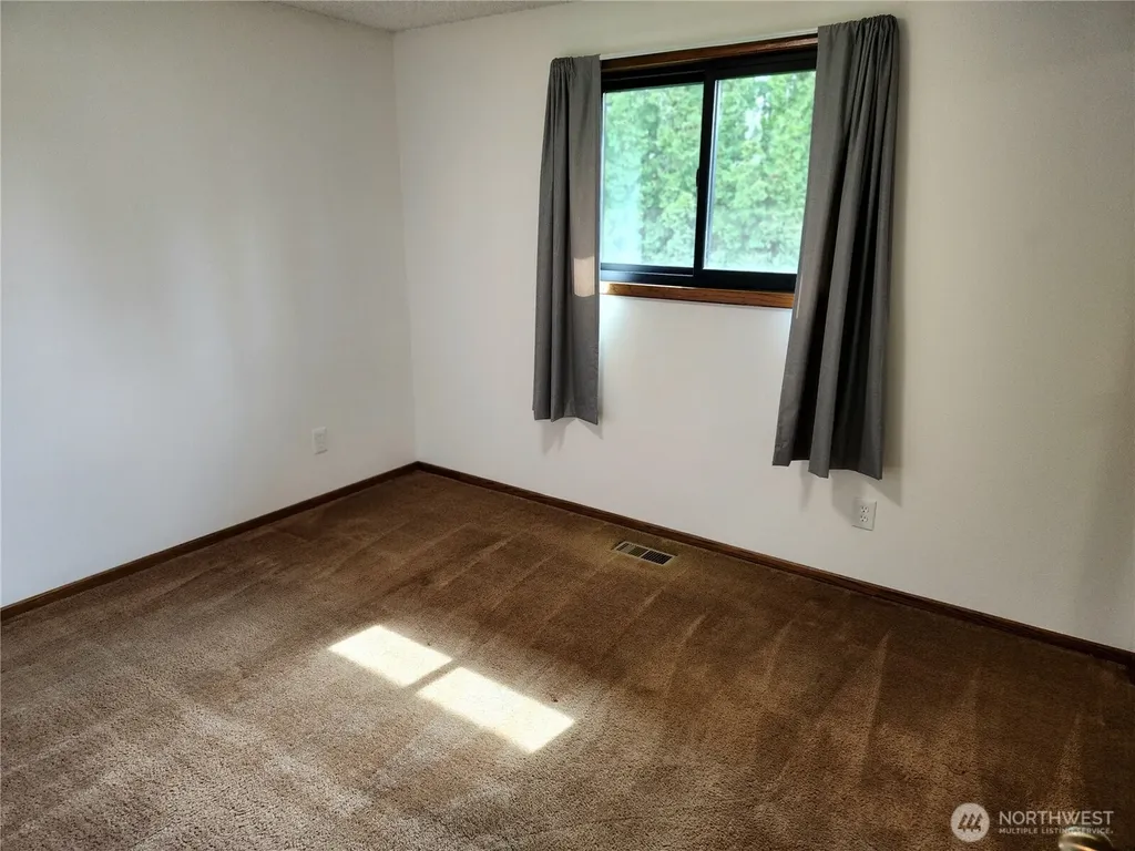 6744 La Bello Drive Lynden WA 98264