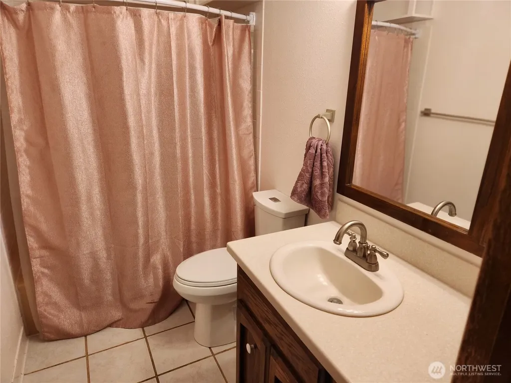 6744 La Bello Drive Lynden WA 98264