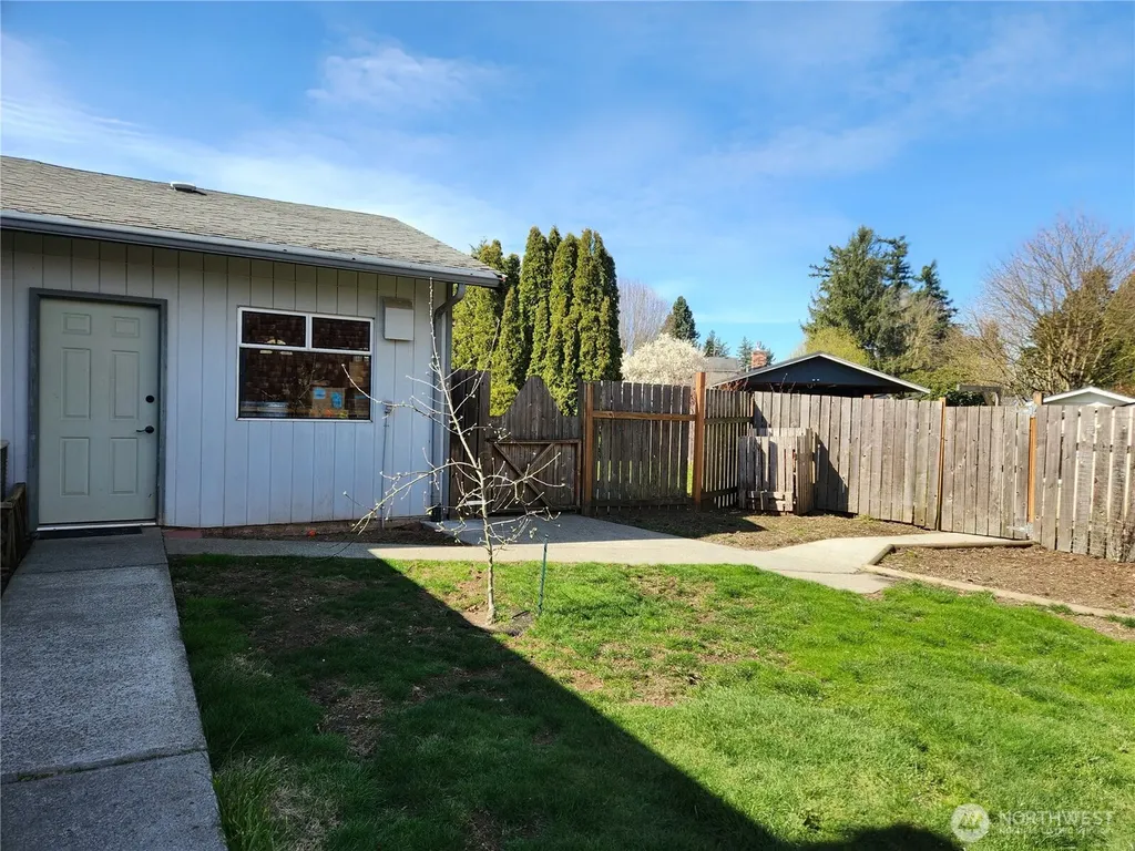 6744 La Bello Drive Lynden WA 98264