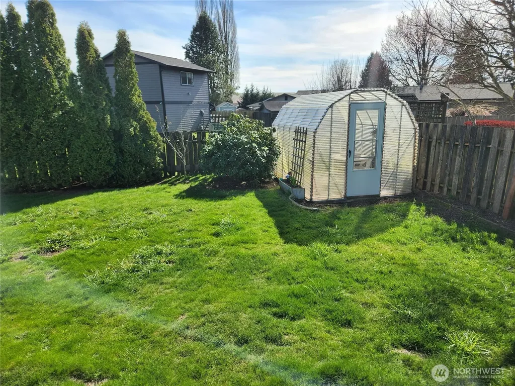 6744 La Bello Drive Lynden WA 98264