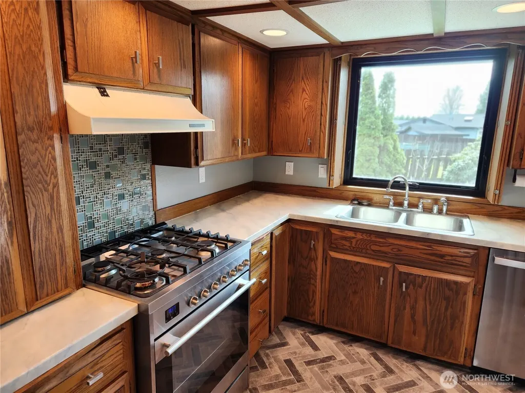 6744 La Bello Drive Lynden WA 98264