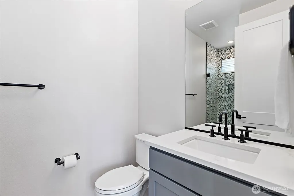 21724 25th Avenue SE Bothell WA 98021