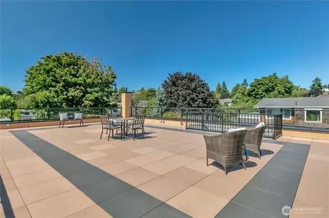 4019 4th Avenue NE Seattle WA 98105