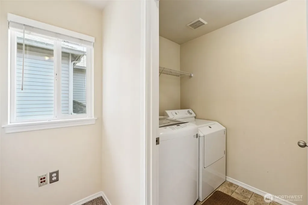 28441 33rd Lane S Auburn WA 98001