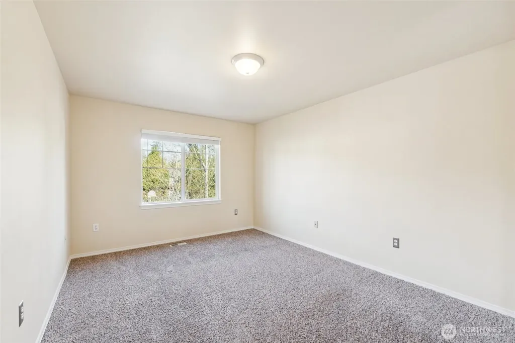 28441 33rd Lane S Auburn WA 98001