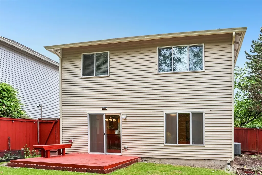 28441 33rd Lane S Auburn WA 98001