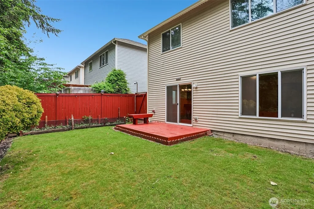 28441 33rd Lane S Auburn WA 98001