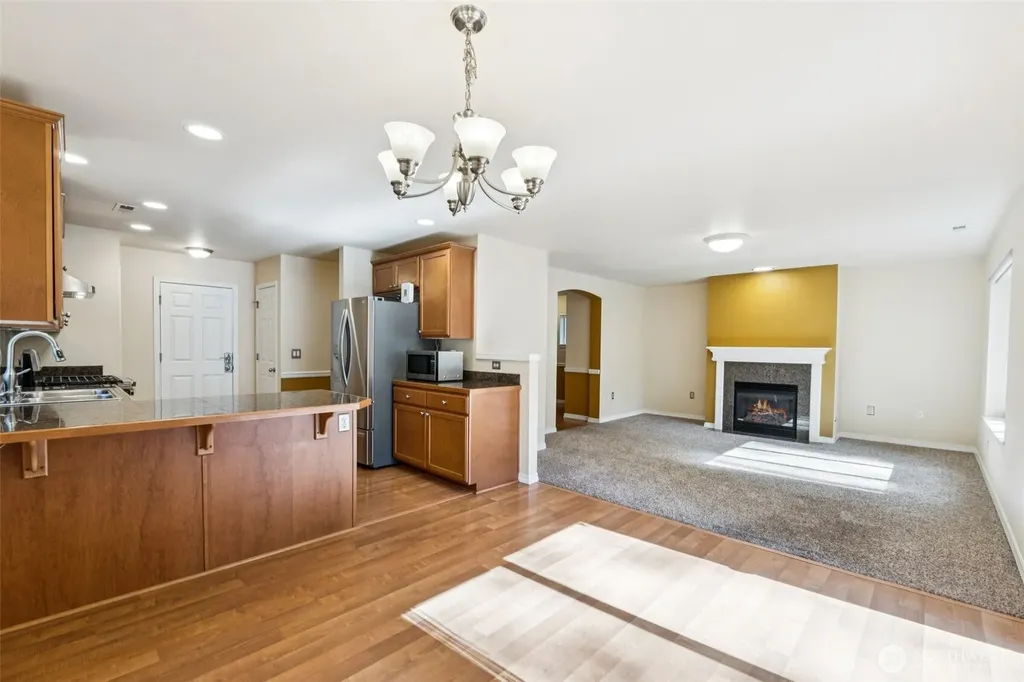 28441 33rd Lane S Auburn WA 98001