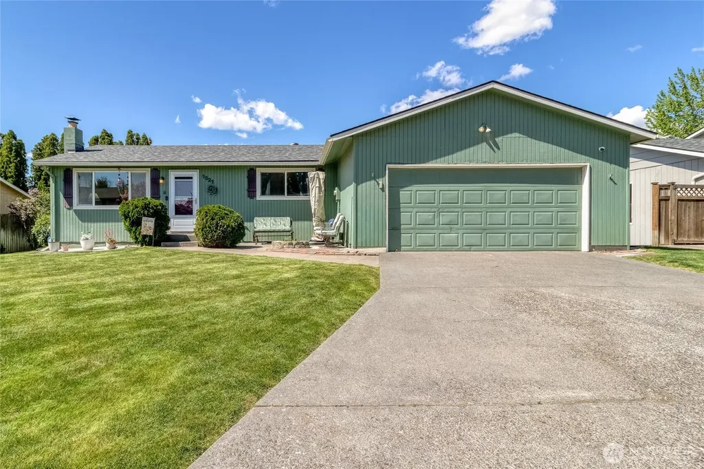 1521 SE Freedom Place College Place WA 99324