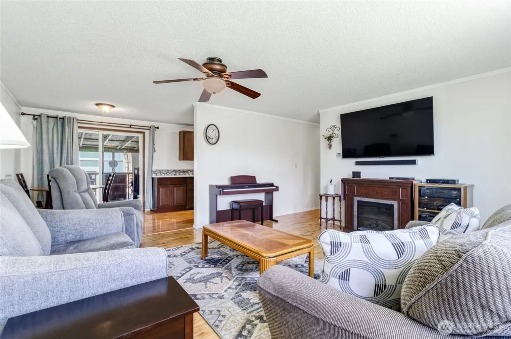 1521 SE Freedom Place College Place WA 99324