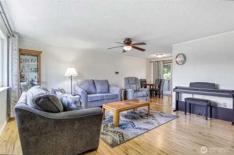 1521 SE Freedom Place College Place WA 99324