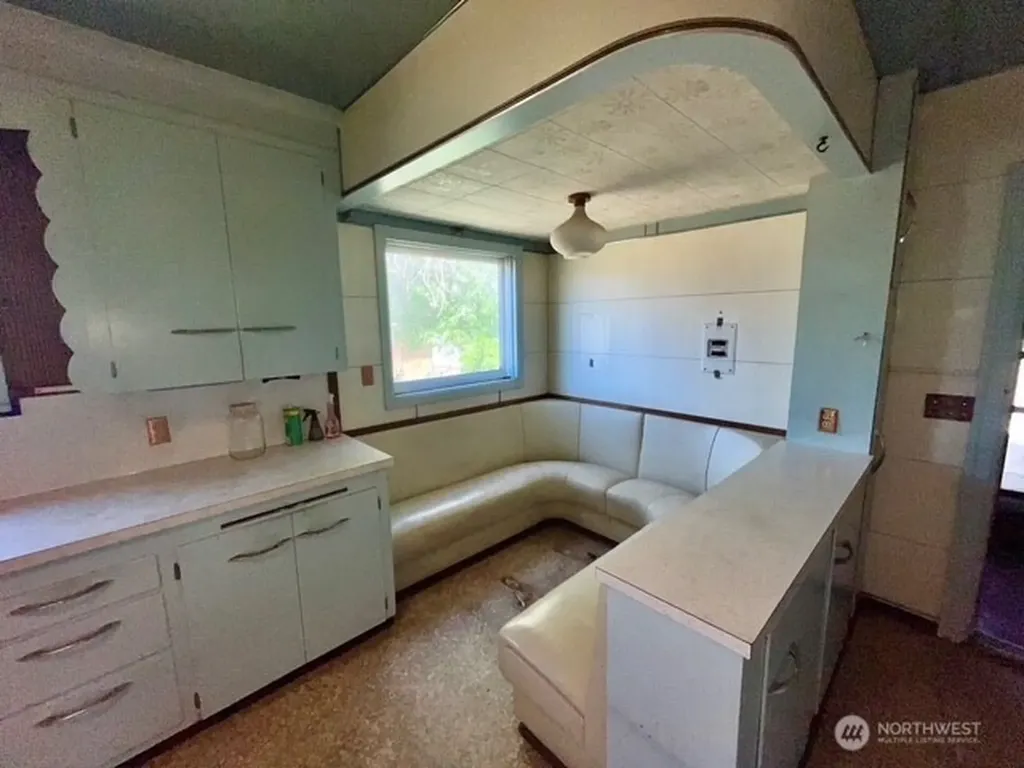 305 E Second Street Cle Elum WA 98922