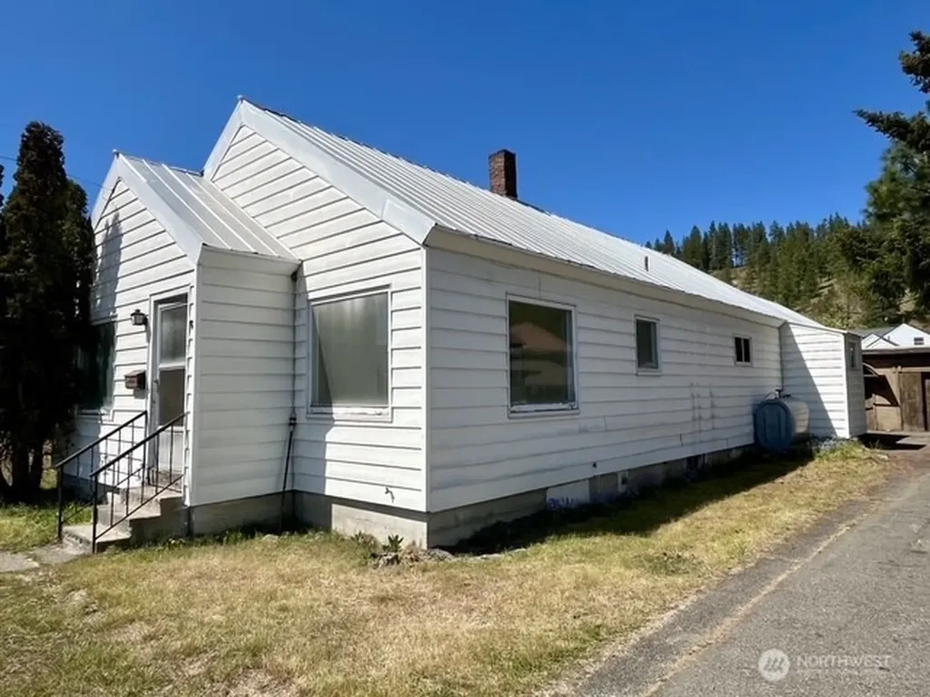 305 E Second Street Cle Elum WA 98922