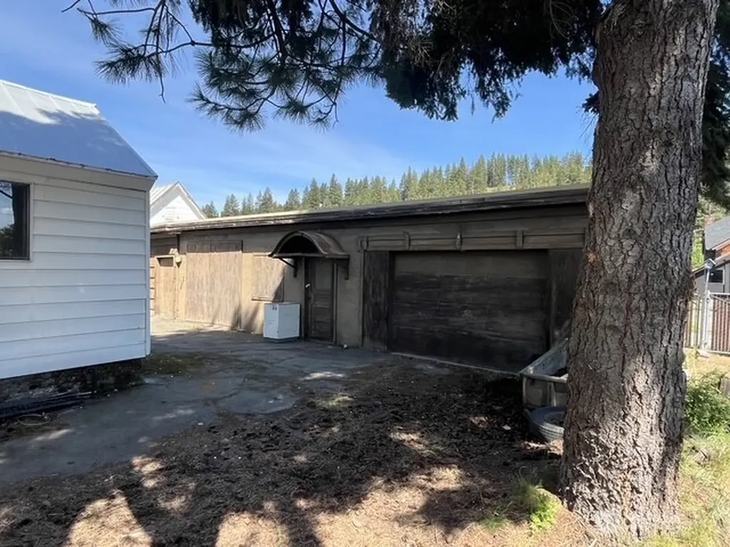 305 E Second Street Cle Elum WA 98922