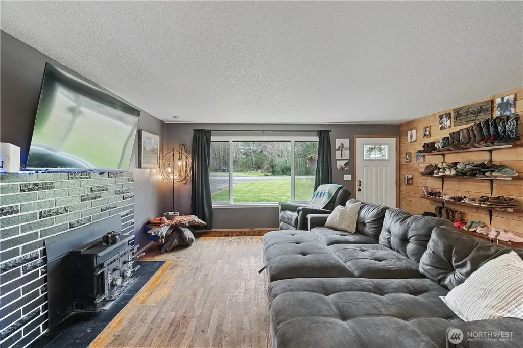 4653 Wishkah Road Aberdeen WA 98520
