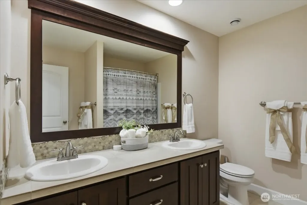 10512 NE 156th Avenue Vancouver WA 98682