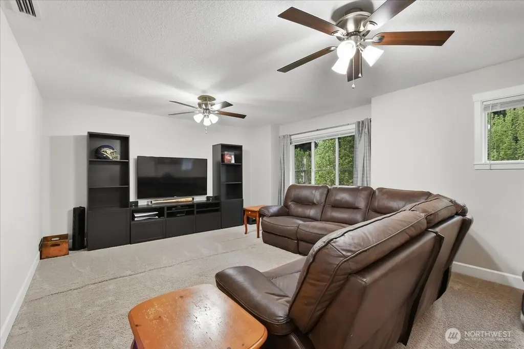 10512 NE 156th Avenue Vancouver WA 98682