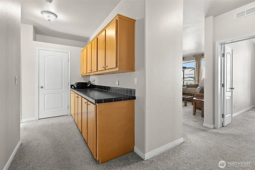 905 Hunter Avenue SW Quincy WA 98848