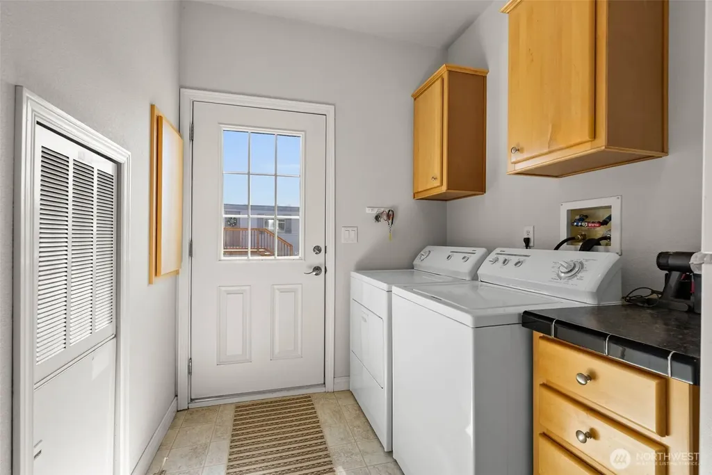 905 Hunter Avenue SW Quincy WA 98848