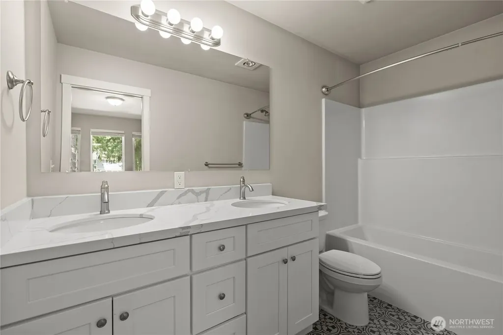 22407 Basin View Court SE Yelm WA 98597
