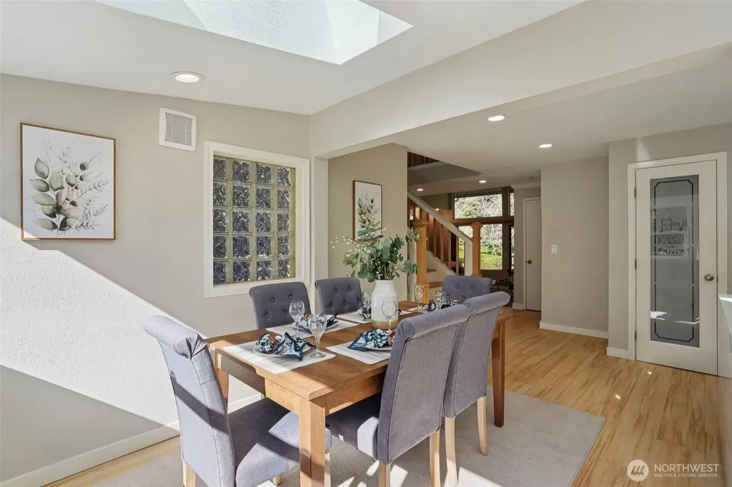 32100 32nd Avenue SW Federal Way WA 98023