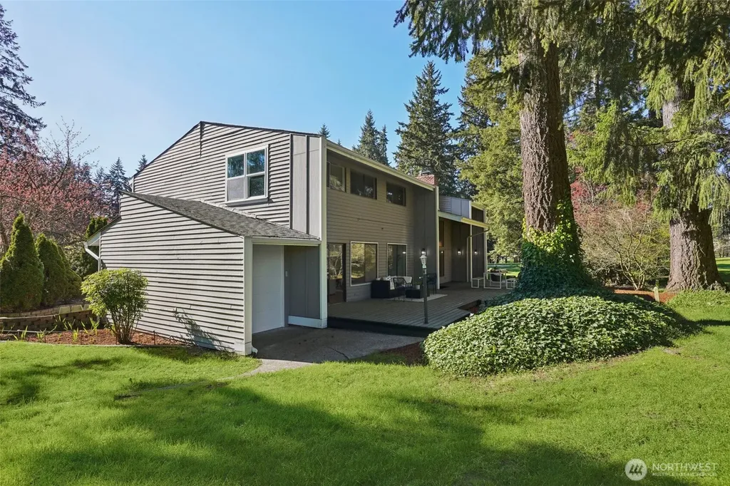 32100 32nd Avenue SW Federal Way WA 98023