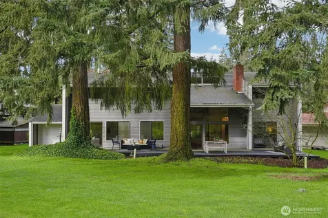 32100 32nd Avenue SW Federal Way WA 98023