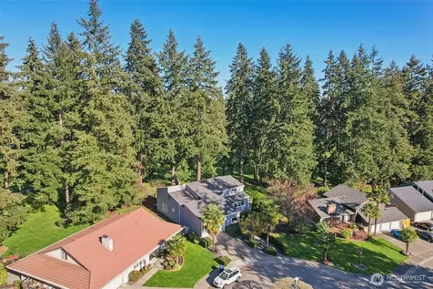 32100 32nd Avenue SW Federal Way WA 98023