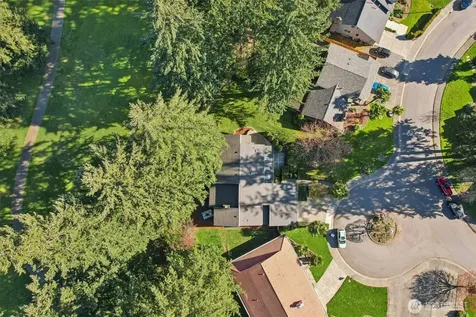 32100 32nd Avenue SW Federal Way WA 98023
