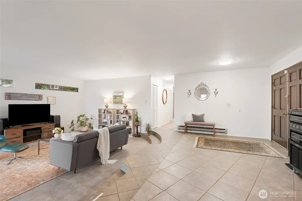 8617 Semiahmoo Drive Blaine WA 98230