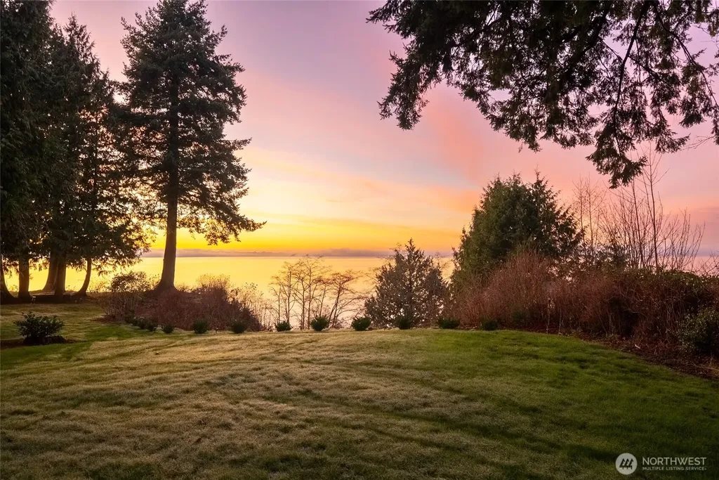 8617 Semiahmoo Drive Blaine WA 98230