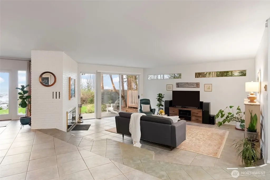 8617 Semiahmoo Drive Blaine WA 98230
