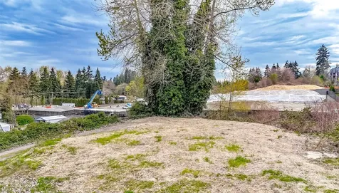 1725 Meridian Avenue E Edgewood WA 98371
