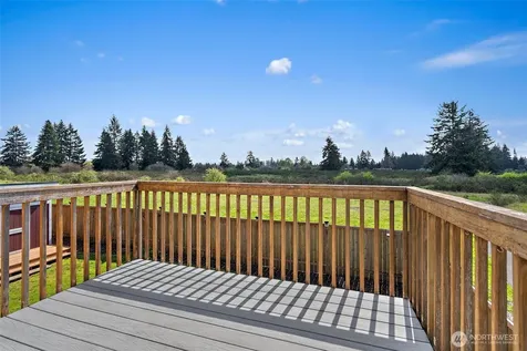 16634 Rainier View Drive SE Yelm WA 98597