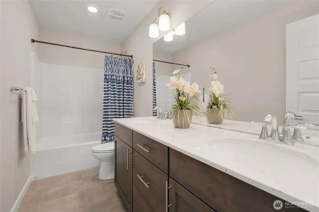 32692 Ash Avenue SE Black Diamond WA 98010