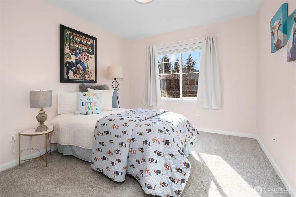 32692 Ash Avenue SE Black Diamond WA 98010