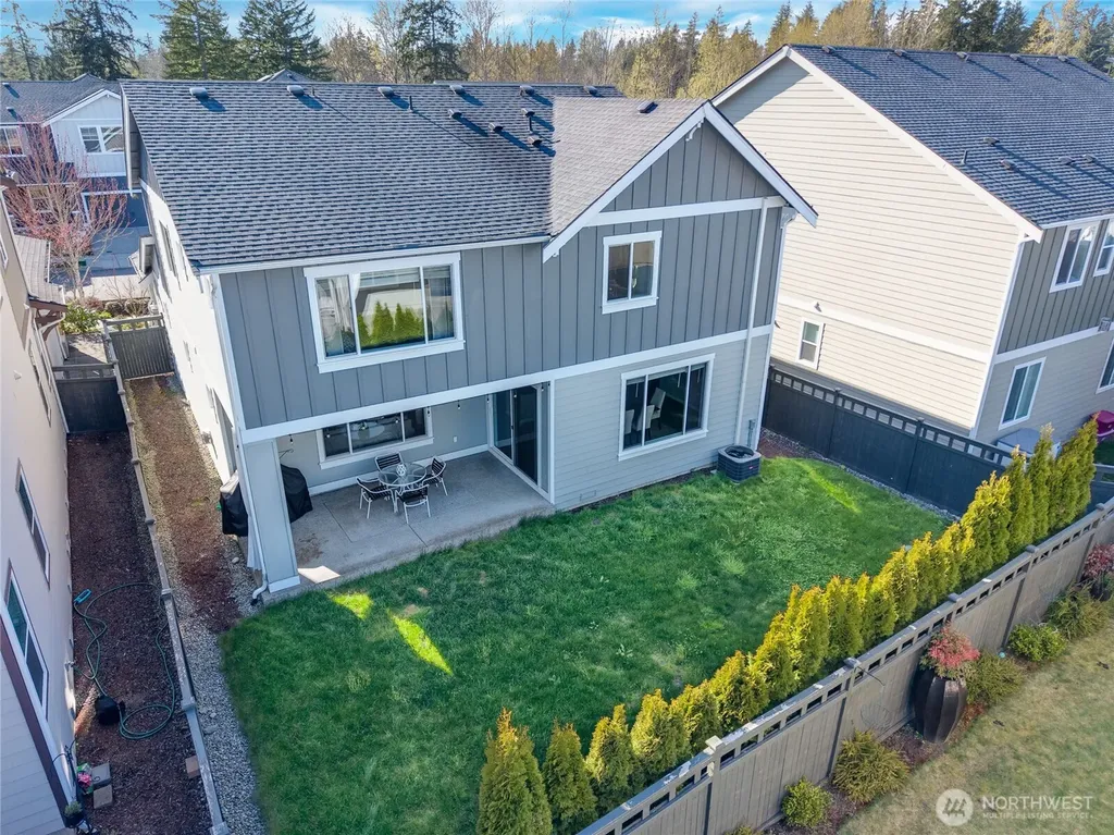 32692 Ash Avenue SE Black Diamond WA 98010