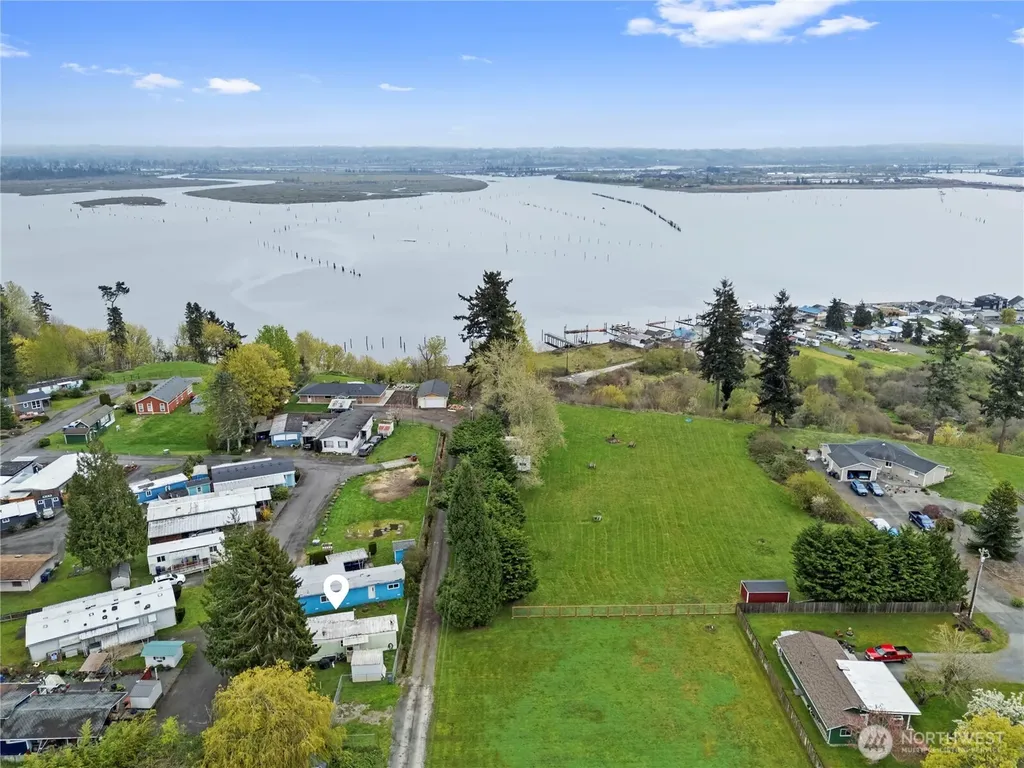 4425 Meridian Avenue N Tulalip WA 98271
