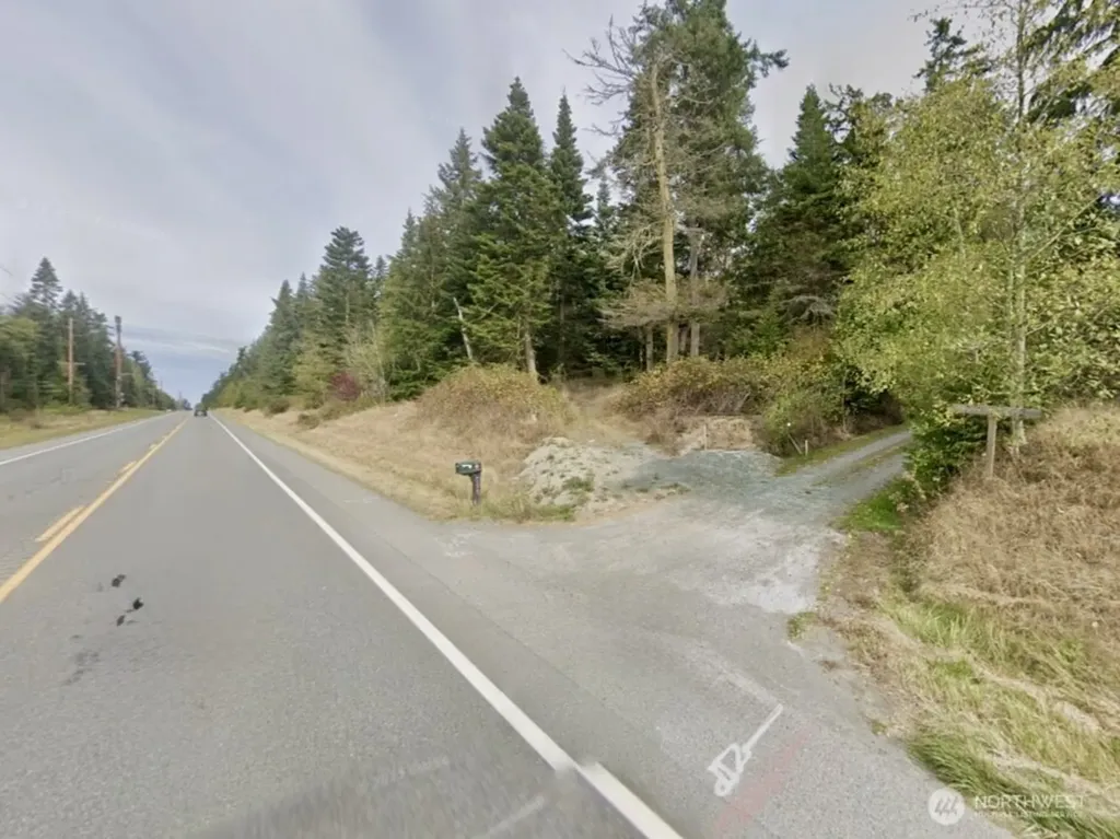27580 Sr 525 Coupeville WA 98249