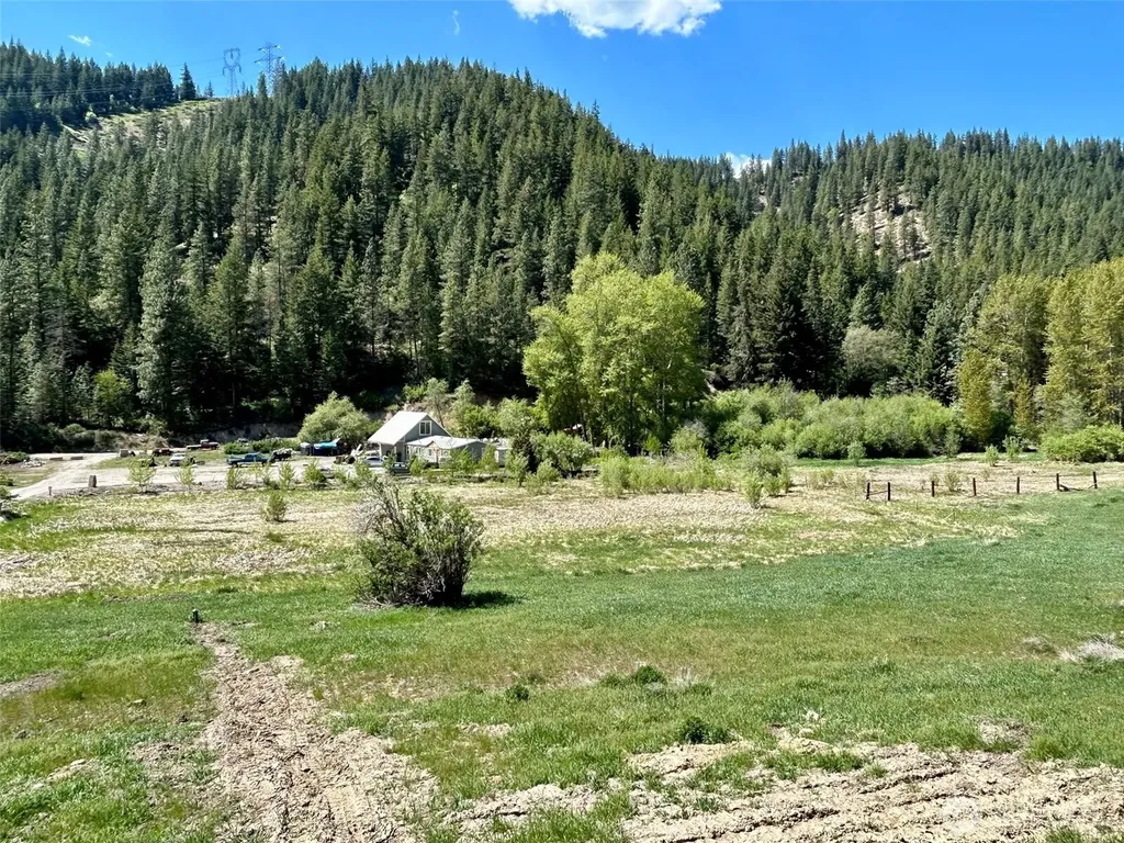 17490 Chumstick Highway Leavenworth WA 98826