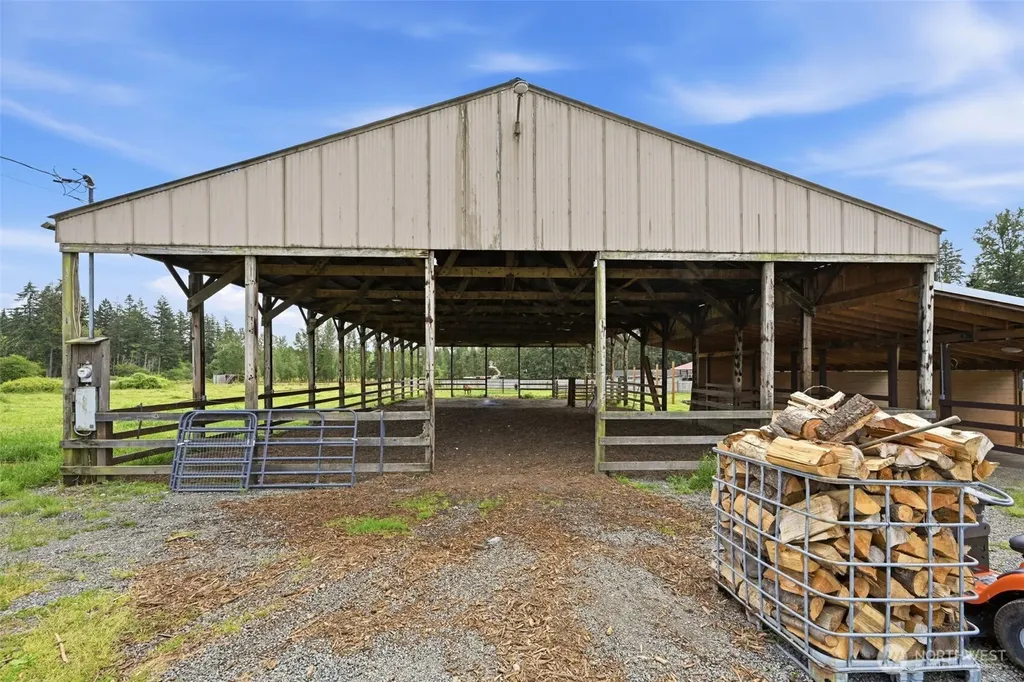 25017 Orting Kapowsin Highway E Graham WA 98338