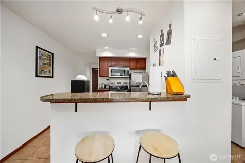 322 W Woodin Avenue Chelan WA 98816